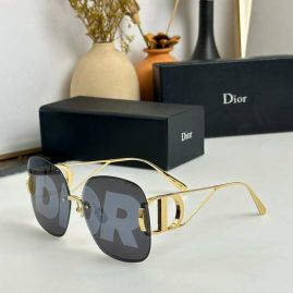 Picture of Dior Sunglasses _SKUfw52452308fw